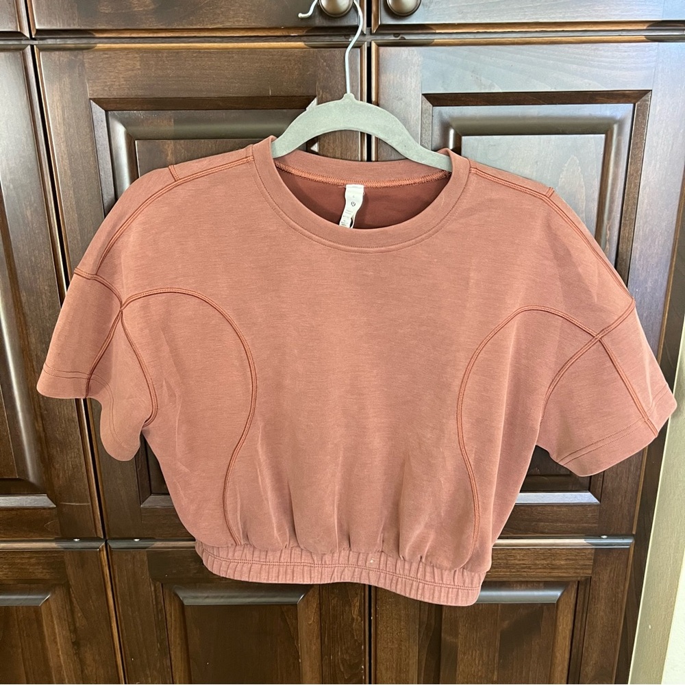 Lululemon Softstreme Cropped Tee, Rust, 4